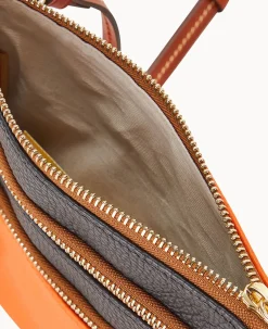 MLB Giants Triple Zip Crossbody