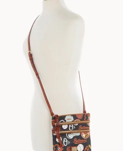 MLB Orioles N S Triple Zip Crossbody