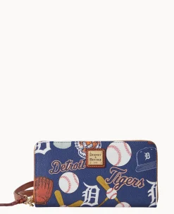 MLB Tigers Large Zip Around Wristlet