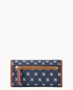 MLB Yankees Continental Clutch