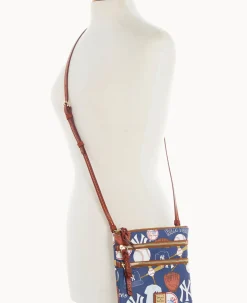 MLB Yankees N S Triple Zip Crossbody