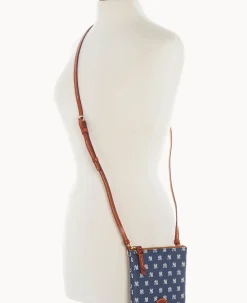 MLB Yankees Small North South Top Zip Crossbody