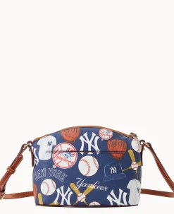 MLB Yankees Suki Crossbody