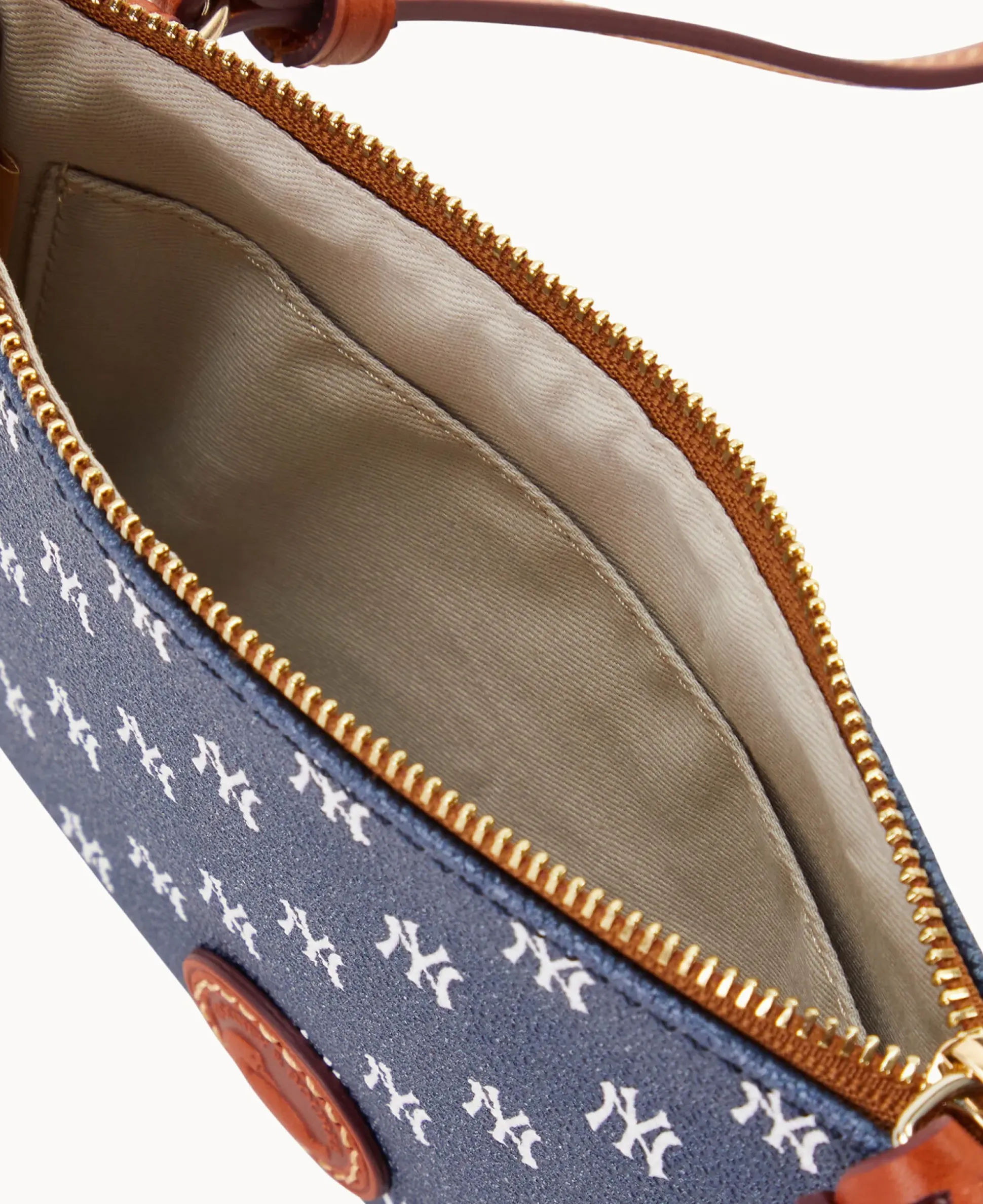 MLB Yankees Top Zip Crossbody