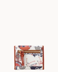NFL Patriots Flap Credit Card Wallet