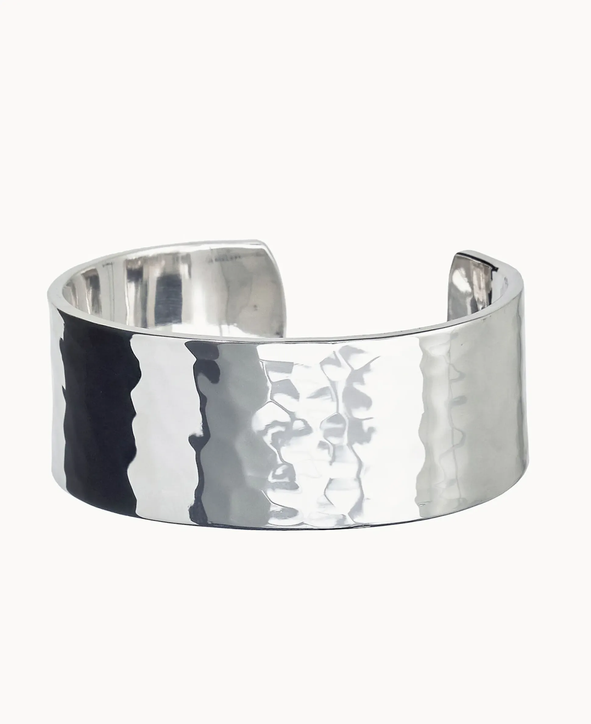 Old Newbury Crafters Bangle 1"