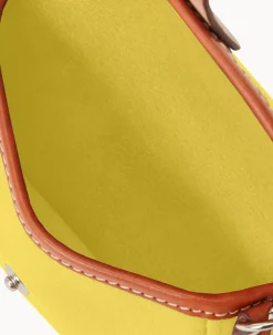 Oncour Cabriolet Flap Wristlet