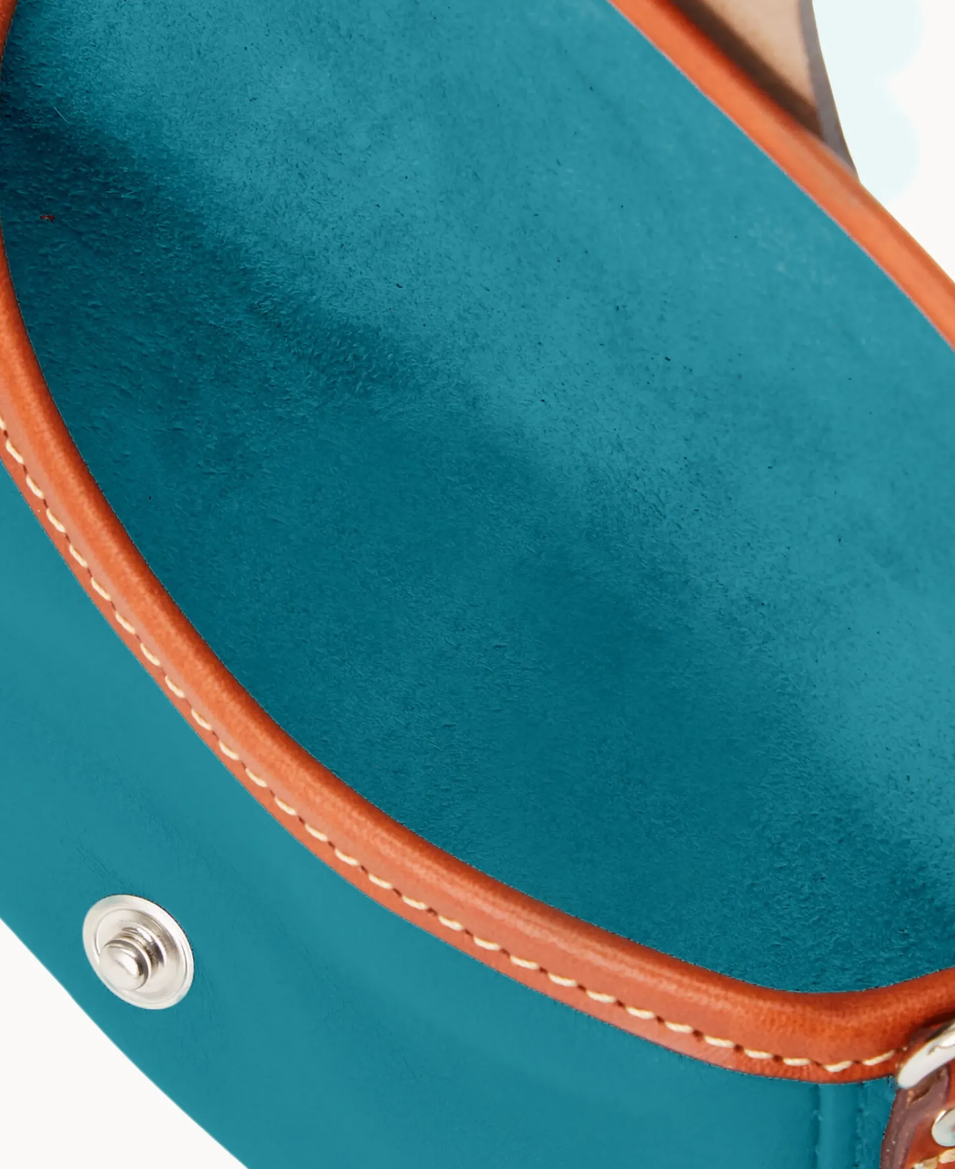 Oncour Elba Flap Wristlet