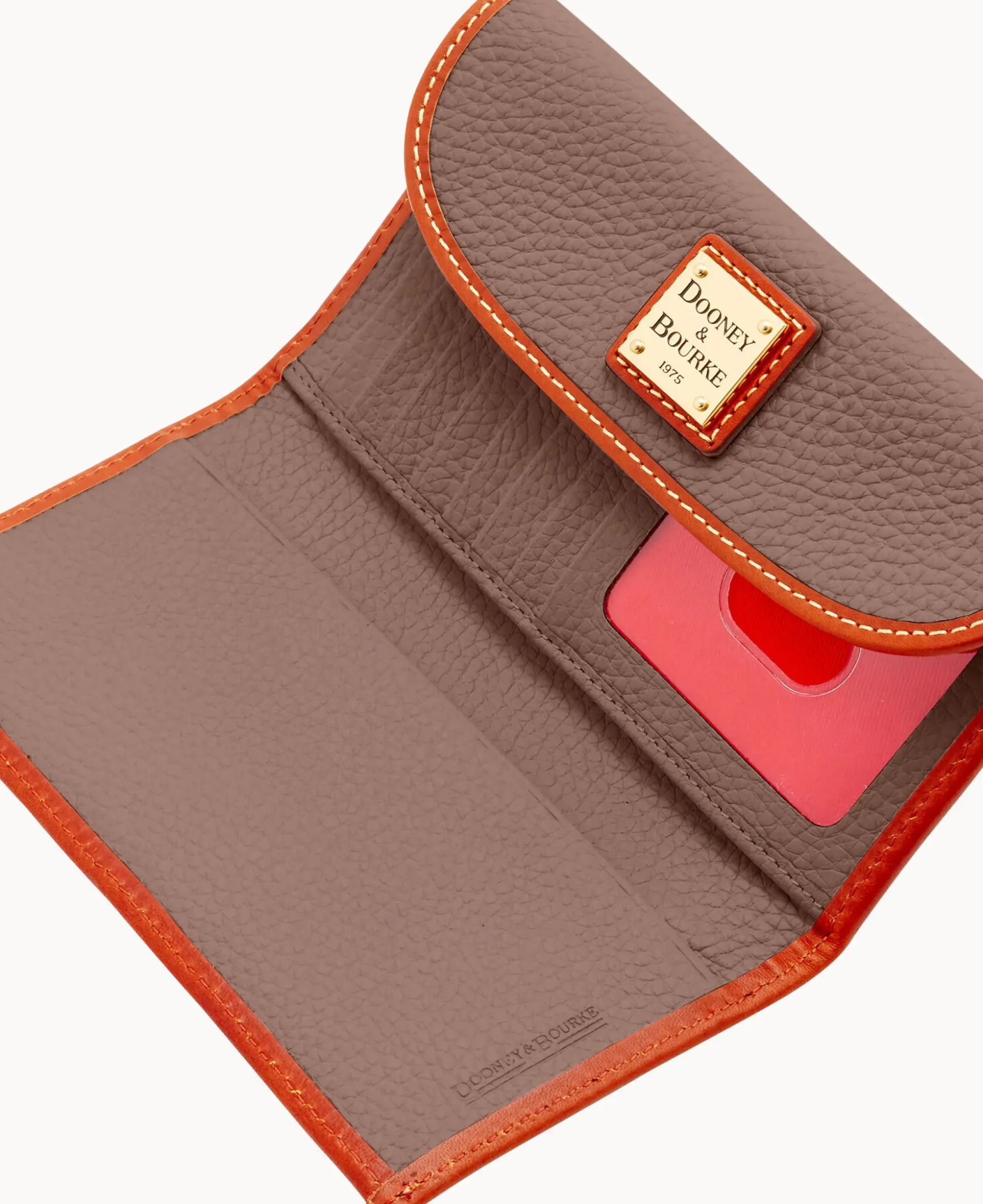 Pebble Grain Continental Clutch