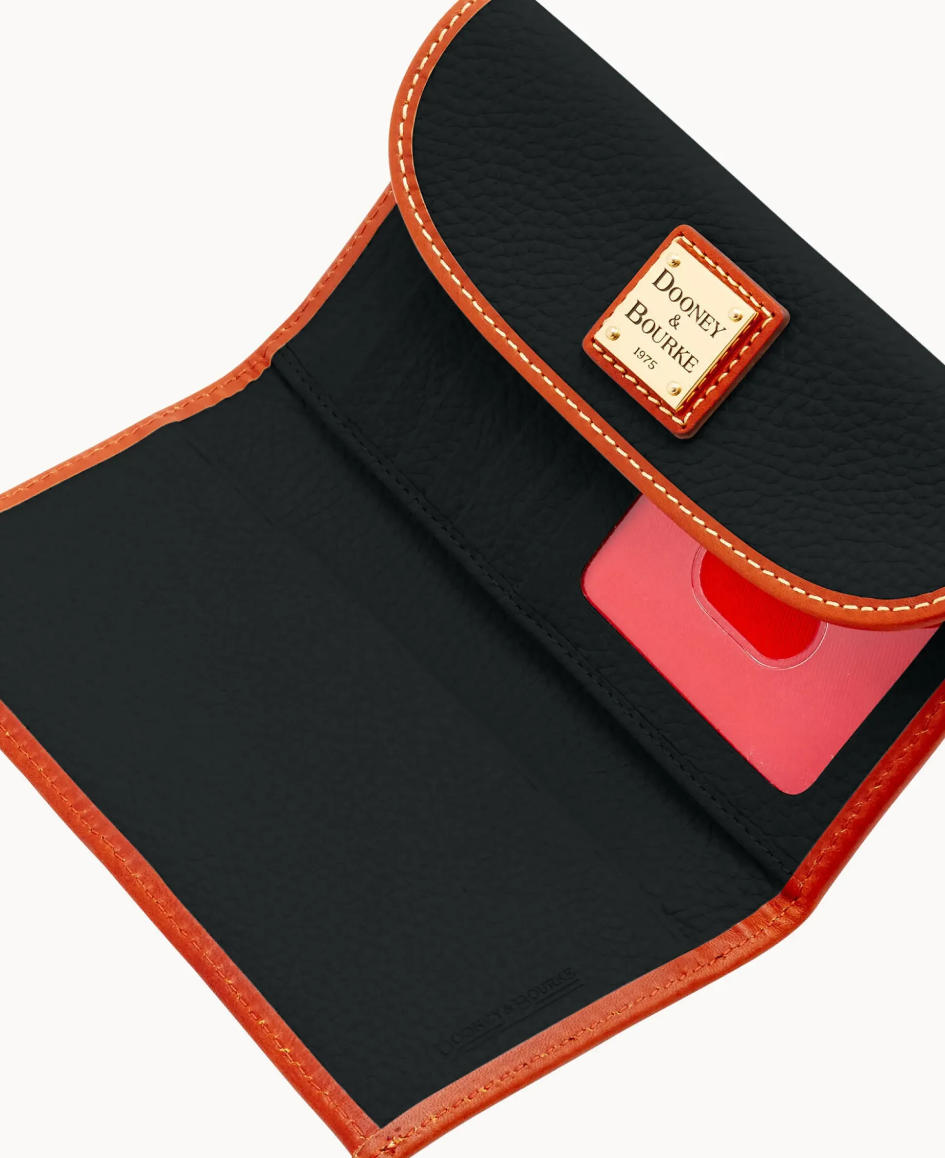 Pebble Grain Continental Clutch
