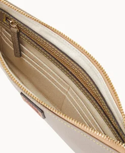 Pebble Grain Large Wristlet