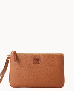 Pebble Grain Large Wristlet