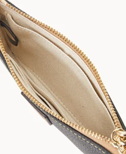 Pebble Grain Medium Wristlet