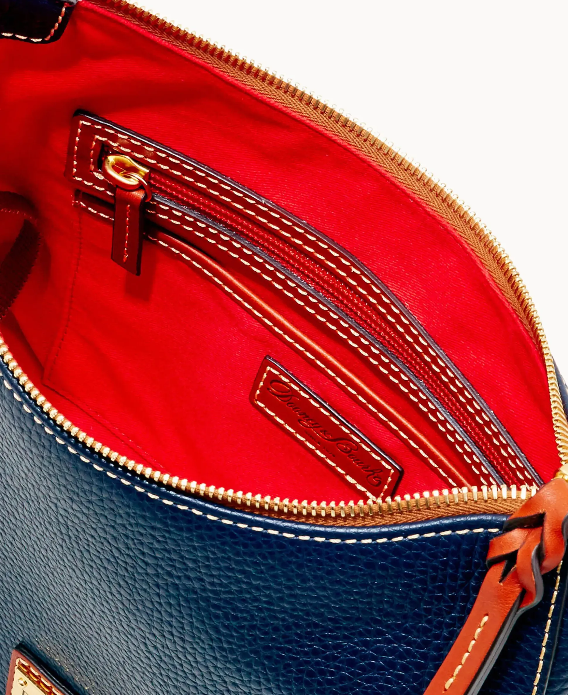 Pebble Grain Small Kiley Hobo