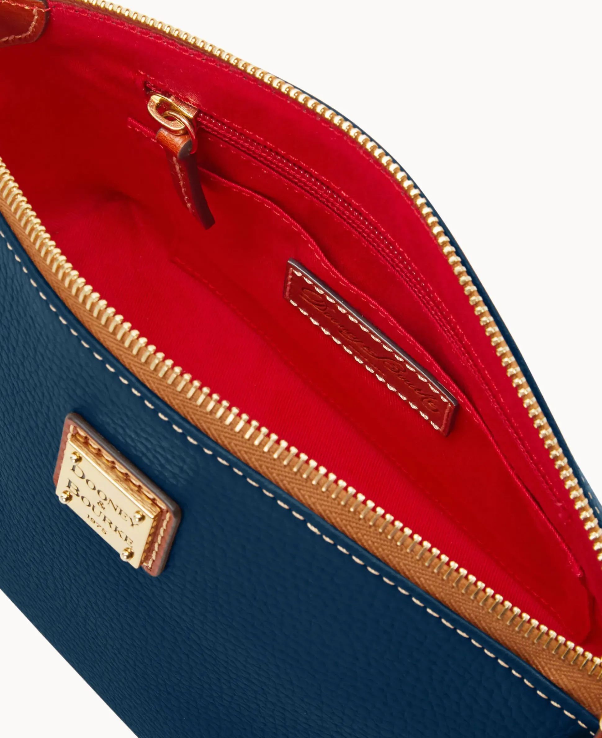 Pebble Grain Suki Crossbody