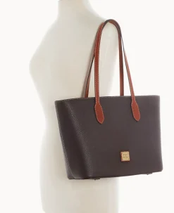 Pebble Grain Tote With Medium Wristlet