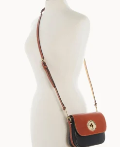Pebble Turnlock Flap Saddle
