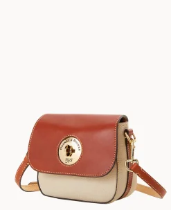 Pebble Turnlock Flap Saddle