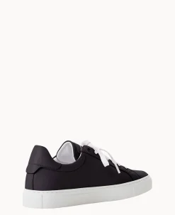 Women's Classic Lace Up