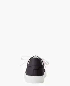 Women's Classic Lace Up